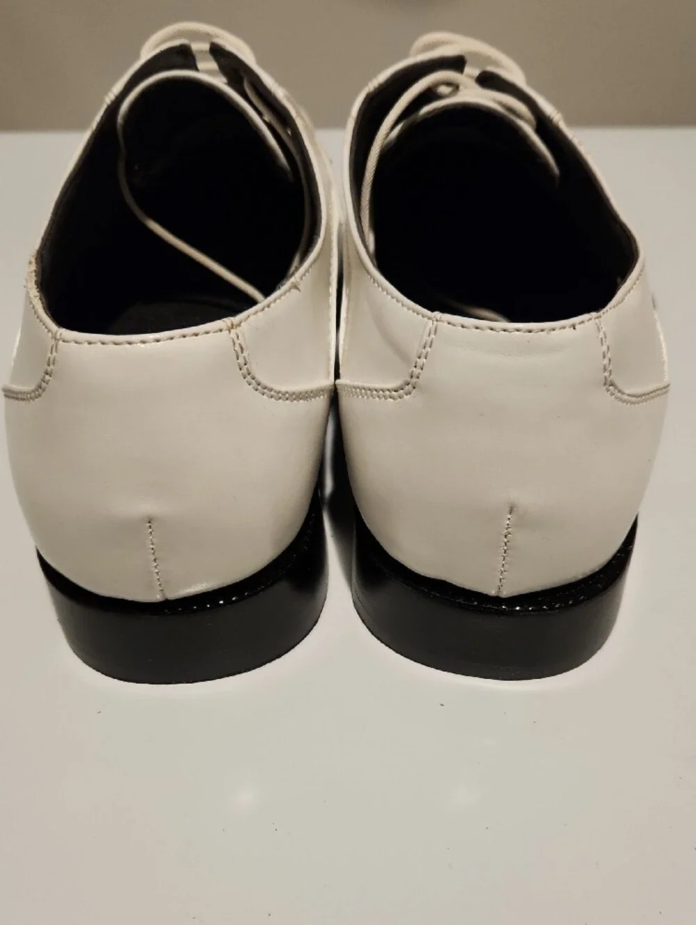 Men's White Lace-Up Derby Shoes